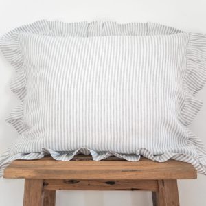 Linen pillow cases with frill - Gray Strpies