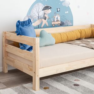 Thanks to the simple assembly and disassembly design, the railing can be removed quickly and effortlessly.