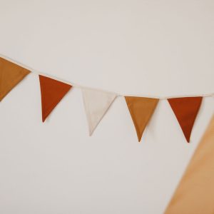 Classic garlands - Ochre - triangle