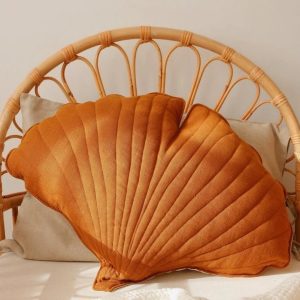 Ginkgo leaf Pillow - caramel