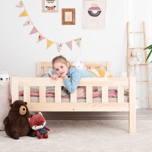 Auf dem Foto: Kinderbett Topo 160x80cm mit um 20cm verlängerten Beinen