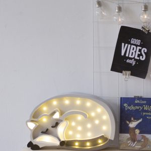 Lampy Wolf Light Gray
