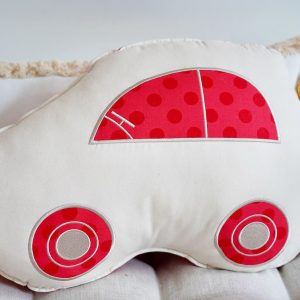 Autokussen - Letterkussen Red dots