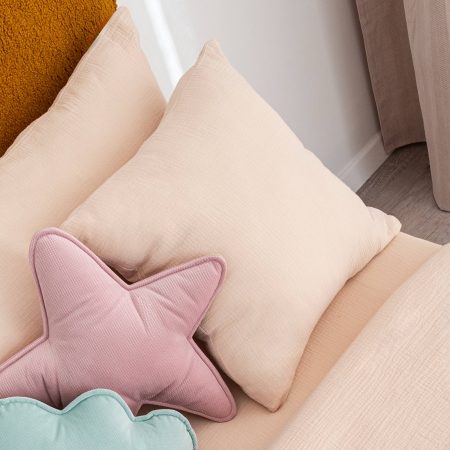 Cuscino lettera in mussola - Beige