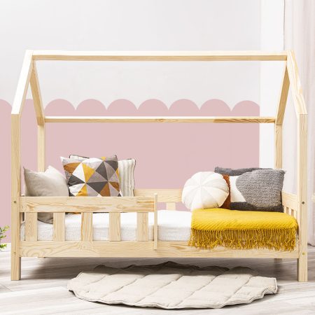 Autocolantes de parede - lamparina - pink. A cama apresentada nesta imagem tem 160x80cm.