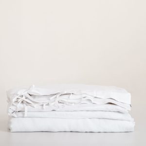 Dekbedovertrekken met linten - pure white