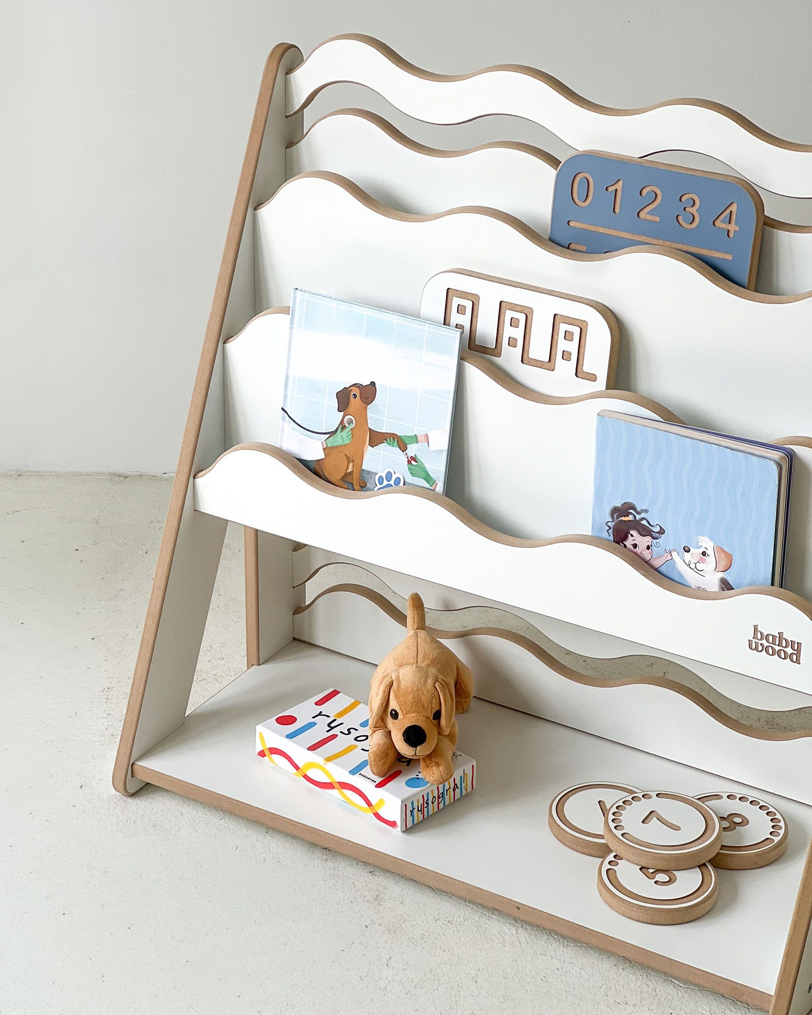 Books and Toys Shelf WAVE M - White