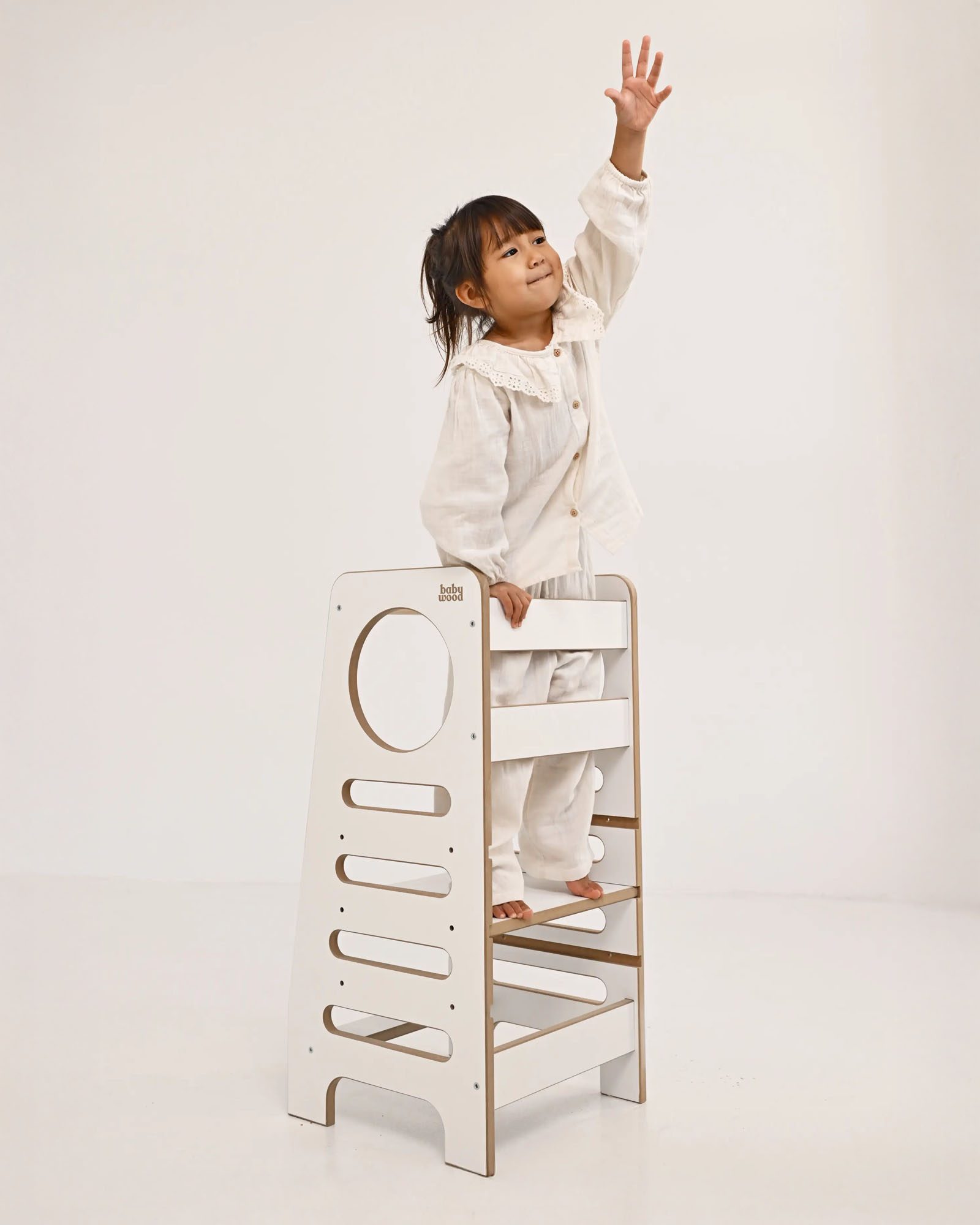 Kitchen Helper - Classic White