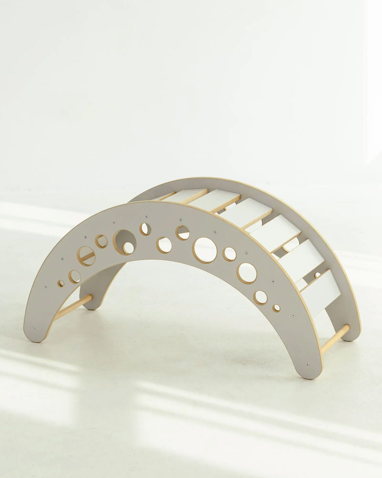 Hölzerne Wippe Moon Grey