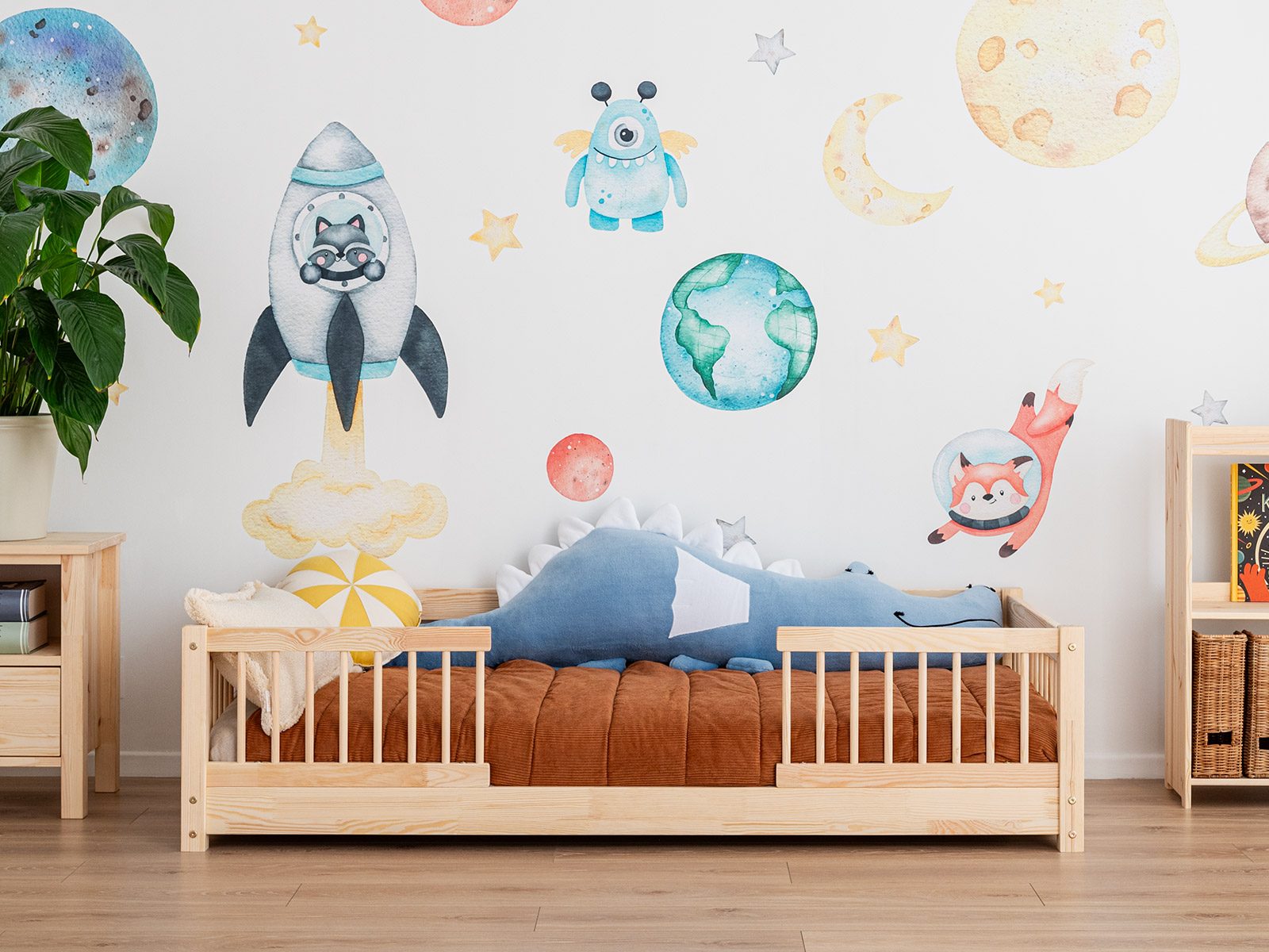 Vedo SLIM, floor bed, Rail design: round. Entrance: centre, natural